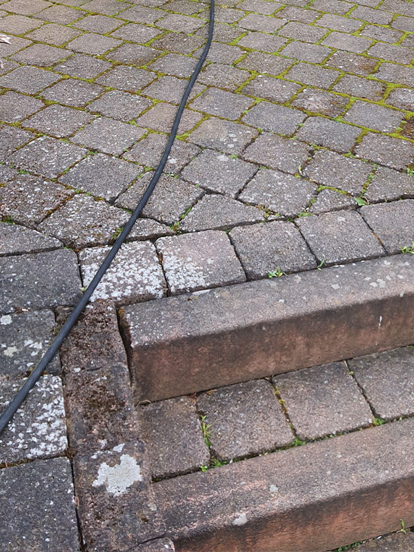 steinreinigung-terrasse-hochsauerlandkreis-vorher