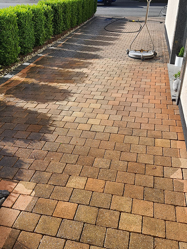 steinreinigung-terrasse-hochsauerlandkreis-vorher